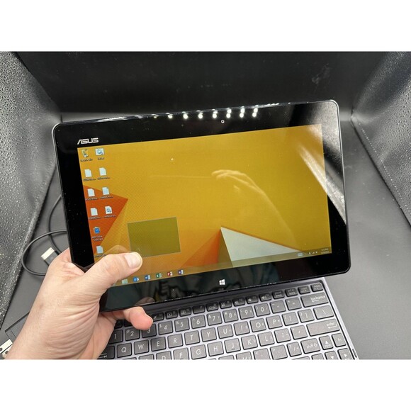 ASUS VivoTab RT TF600T 10.1-Inch Windows RT - Picture 8 of 8